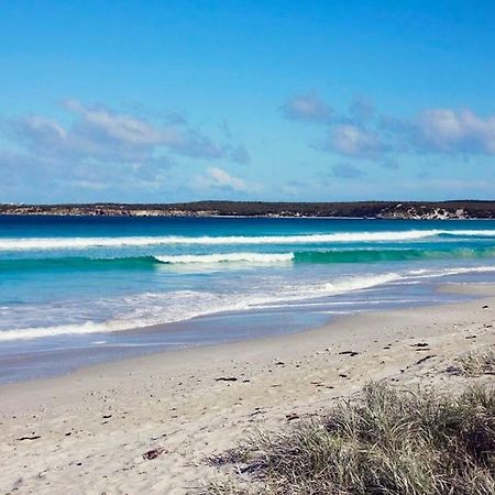 White Shells Holiday Rental Nepean Bay Dış mekan fotoğraf